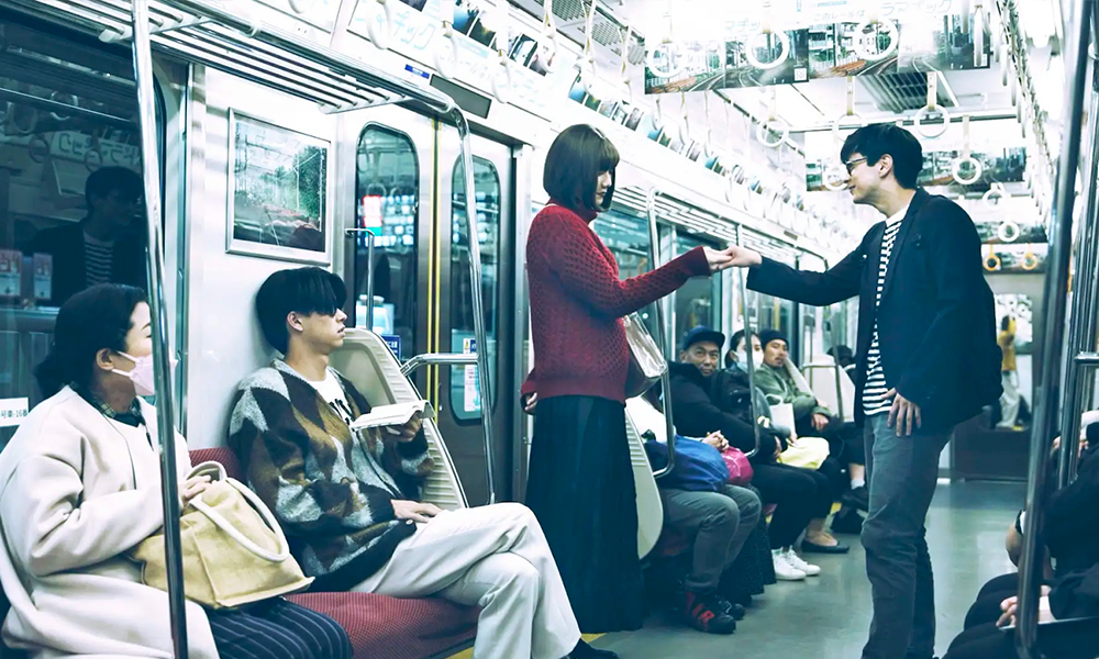 大盛況御礼！京急線の電車内で演劇を繰り広げる新感覚の舞台。トレインライドシアター『このレールはドラマチック』イベントレポート