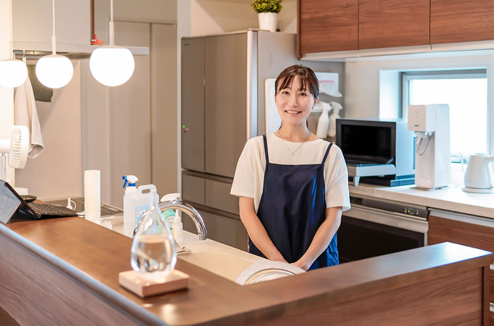 夏の掃除大作戦!気になるキッチンの汚れを楽ワザで解決!